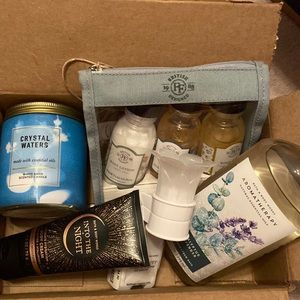 BNWT women’s body care bundle